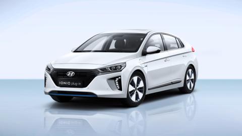 Hyundai Ioniq plug-in frontal lateral Hyundai Ioniq plug-in frontal lateral