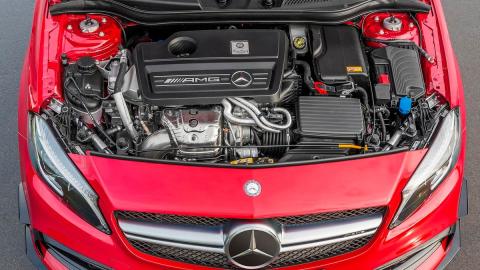 Mejores motores de cuatro cilindros: Mercedes-AMG A45 Mejores motores de cuatro cilindros mercedes mazda seat ford subaru