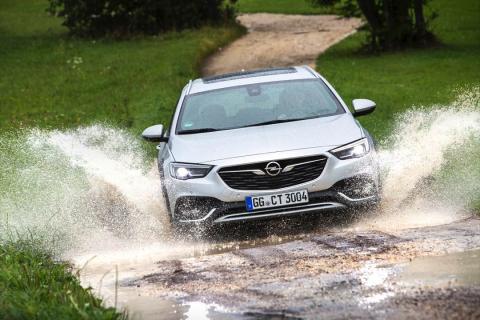 Opel Insignia Country Tourer 2017 Opel Insignia Country Tourer 2017