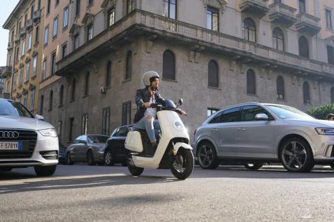 NIU Scooters NIU Scooters