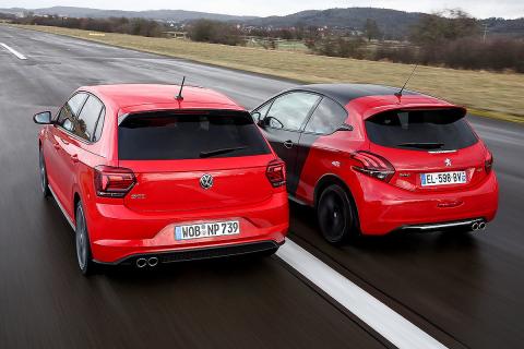 Volkswagen Polo GTI vs Peugeot 208 GTi Volkswagen Polo GTI vs Peugeot 208 GTi