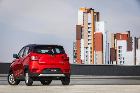 Mahindra KUV100 Mahindra KUV100