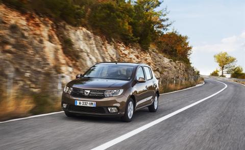 ¿Cuál comprar: Dacia Sandero o Kia Rio? Dacia Sandero