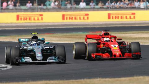 Vettel y Bottas en Silverstone Vettel y Bottas en Silverstone