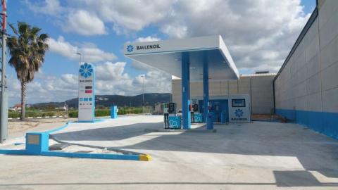 Gasolinera Ballenoil Gasolinera Ballenoil