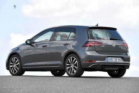 Mercedes Clase A vs Volkswagen Golf Mercedes Clase A vs Volkswagen Golf