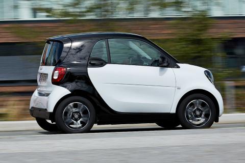 Renault Zoe vs Smart fortwo Electric Drive y Volkswagen e-Up Renault Zoe vs Smart fortwo Electric Drive y Volkswagen e-Up