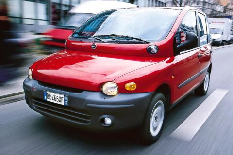 Los 33 coches más feos Los 33 coches más feos