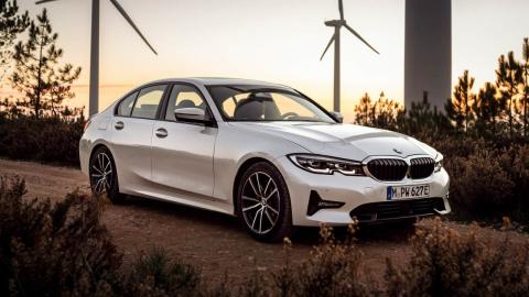 BMW 330e BMW 330e