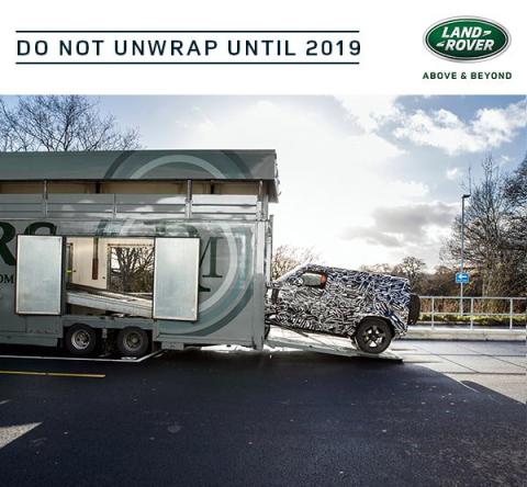 Land Rover Defender 2019 teaser Land Rover Defender 2019 teaser