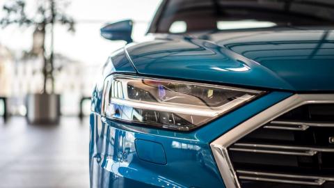 Audi A8 Ara Blue Crystal Metallic Audi A8 Ara Blue Crystal Metallic