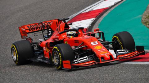 Sebastian Vettel en los Libres 1 del GP de China Sebastian Vettel en los Libres 1 del GP de China