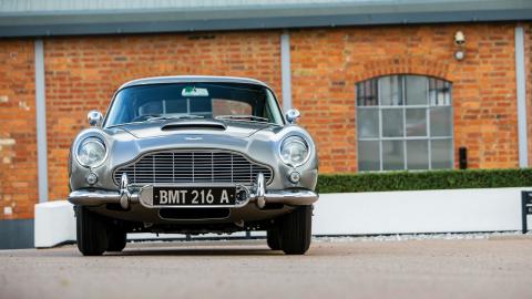 Aston Martin DB5 de James Bond Aston Martin DB5 de James Bond