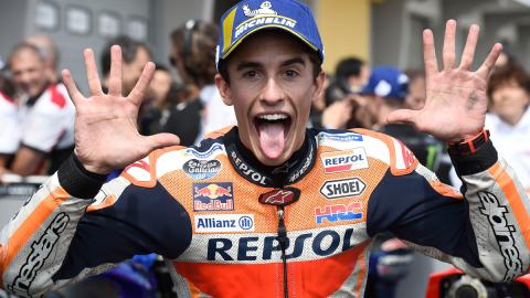 Marc Márquez MotoGp Alemania 2019 celebracion fiesta 10 decima victoria triunfo
