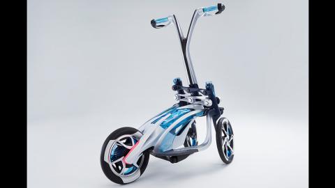 Yamaha TriTown patinete eléctrico tres ruedas niken futuro movilidad urbana