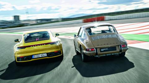 ocho generaciones del Porsche 911 en circuito ocho generaciones del Porsche 911 en circuito