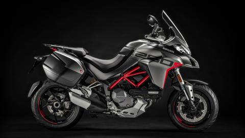 Ducati Multistrada 1260 S Grand Tour moto trail lujo premium altas prestaciones