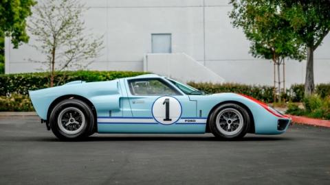 Ford GT40 Le Mans 66