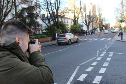 50 años de 'Abbey Road' de Los Beatles y la historia del paso de cebra más famoso del mundo 50 años de 'Abbey Road' de Los Beatles y la historia del paso de cebra más famoso del mundo