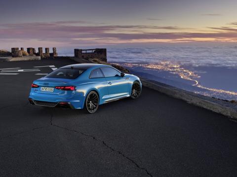 VÍDEO: Audi RS 5 COUPÉ 2020, lo y ¡NO nos queríamos BAJAR! Brutal Autobild.es
