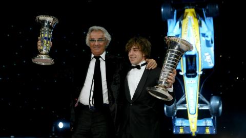Alonso y Briatore Alonso y Briatore en 2005