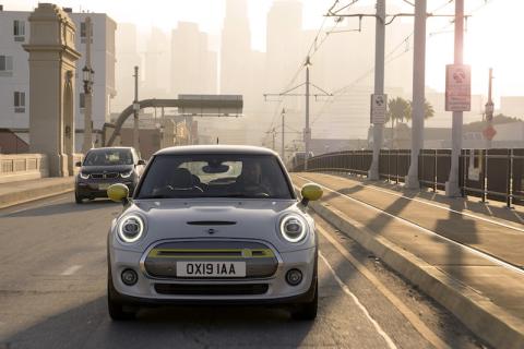 MINI Cooper SE MINI Cooper SE