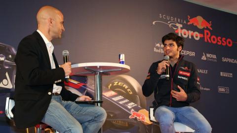 Presentación de Carlos Sainz como piloto de F1 Presentación de Carlos Sainz como piloto de F1
