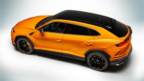 lamborghini-urus-pearl-capsule lamborghini-urus-pearl-capsule