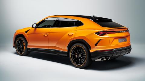 lamborghini-urus-pearl-capsule lamborghini-urus-pearl-capsule