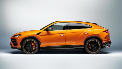 lamborghini-urus-pearl-capsule lamborghini-urus-pearl-capsule