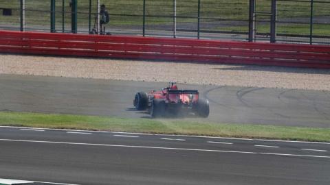 Trompo de Vettel en Silverstone
