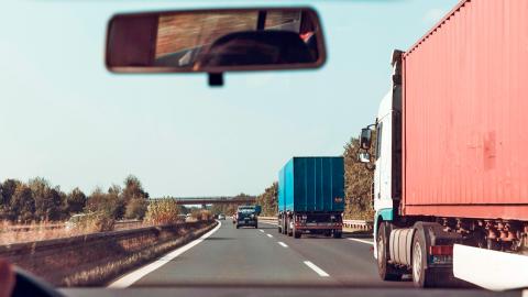 Camiones en una autopista en Alemania