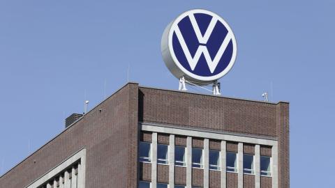 Volkswagen acelera hacia el futuro: lanzará un eléctrico por año y en 2030 supondrán el 70% de sus ventas en Europa