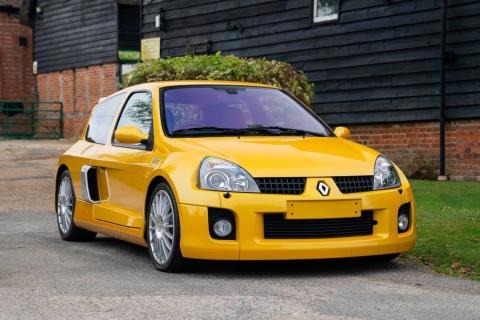 Subasta Renault Clio V6 