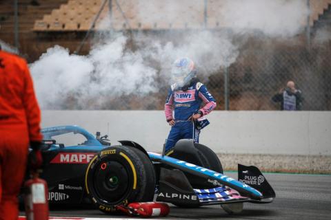 Alonso problema motor Barcelona