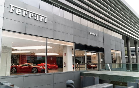 Ferrari Santogal inauguracion