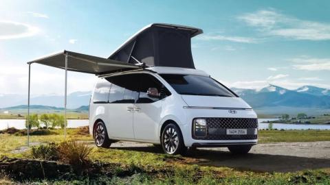 The Hyundai Staria Lounge Camper becomes a motorhome for two people