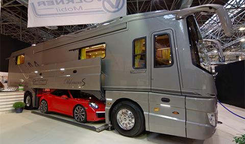 The motorhome is worth 1.5 million euros;  final price depends on the car inside…