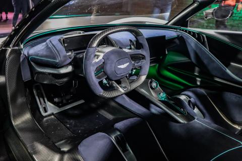 Interior del Aston Martin Valhalla