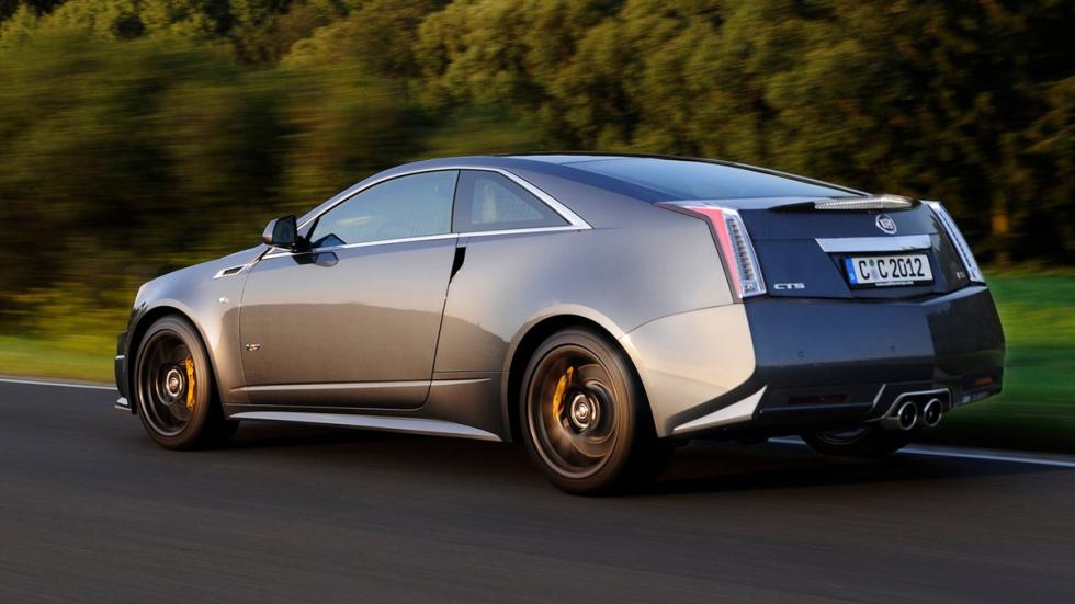 Cinco mejores muscle cars Cadillac CTS-V Coupe trasera Cinco mejores muscle cars Cadillac CTS-V Coupe trasera