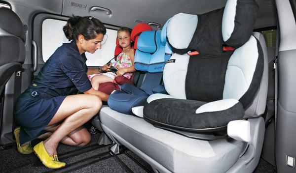 Los dispositivos de retención infantil reducen las lesiones mortales o graves entre los menores en caso de accidente Fotos: El 23% de los fallecidos en accidente no llevaba puesto el cinturón de seguridad